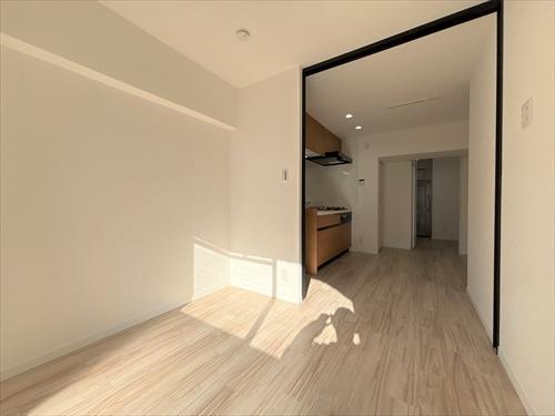 洋室・ダイニングキッチン