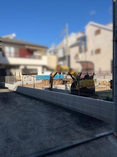 現地