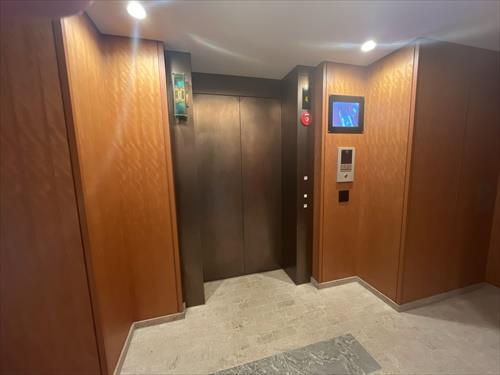 エレベーターホール