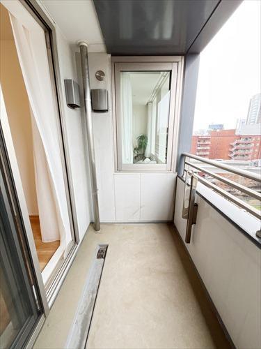 洋室側バルコニー