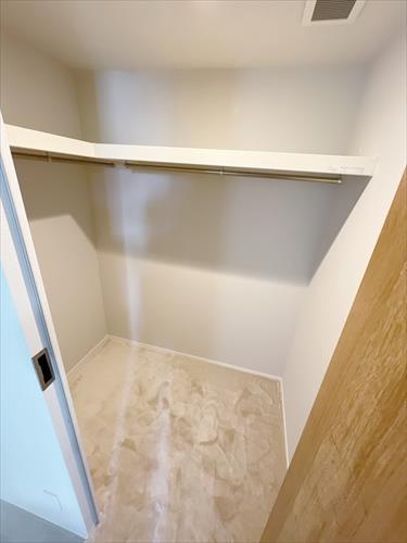 北側洋室（WIC）