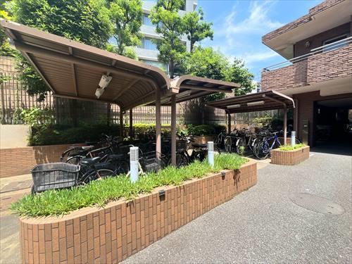 駐輪場