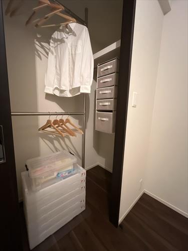 洋室　約4.6帖　WIC