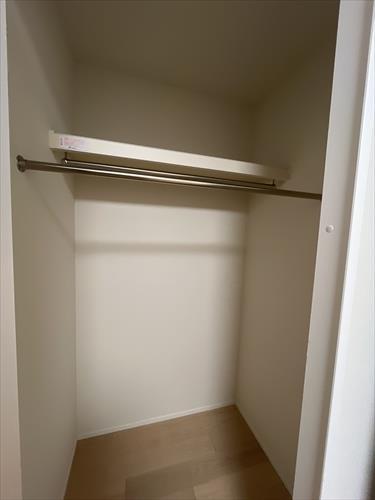 洋室　約4.5帖　収納