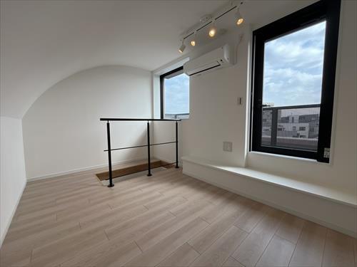 トップラウンジ