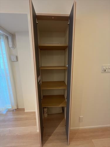 リビング　収納