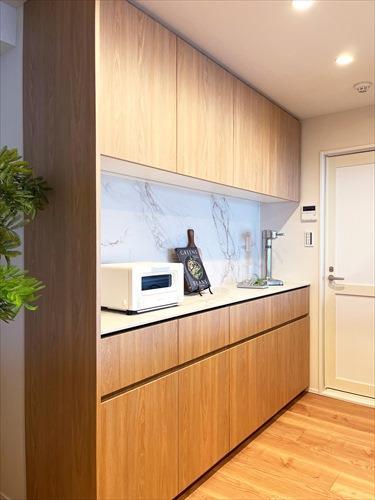 キッチン(カップボード)