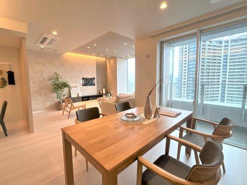 リビングダイニング