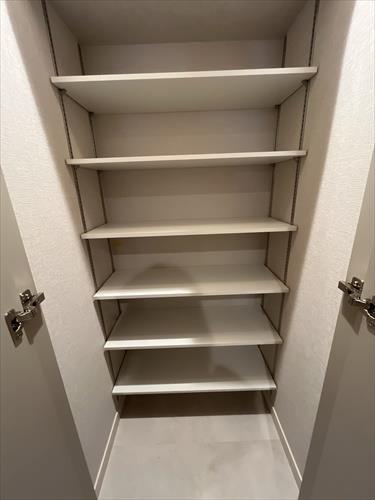 下足入