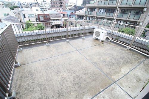 北西側ルーフバルコニー