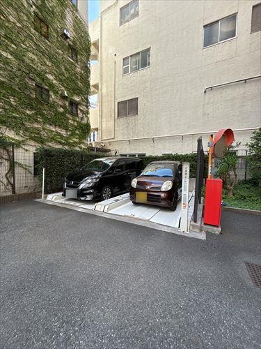 駐車場(２)