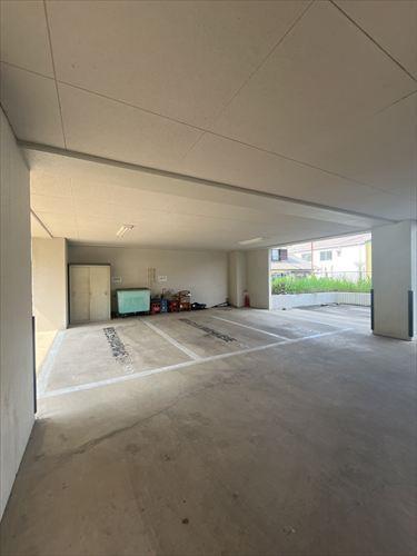 敷地内駐車場