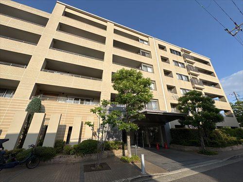 エントランス外