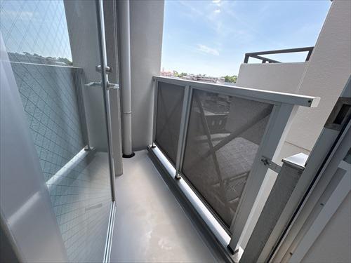 西側バルコニー