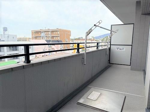 南側バルコニー