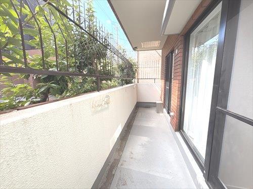 南東側バルコニー