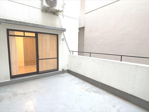 北西側バルコニー