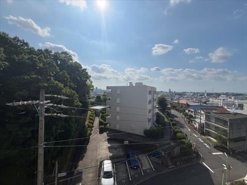南西向きバルコニーからの眺望