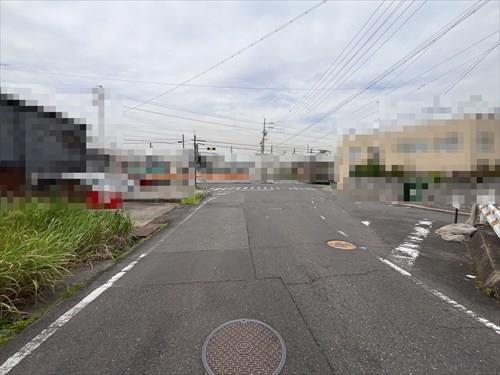 前面道路(2026年6月撮影)