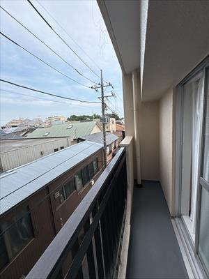 東側バルコニー