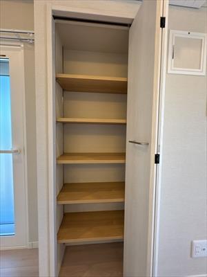 LDK約10帖　収納