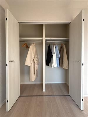 洋室約4.7帖　収納