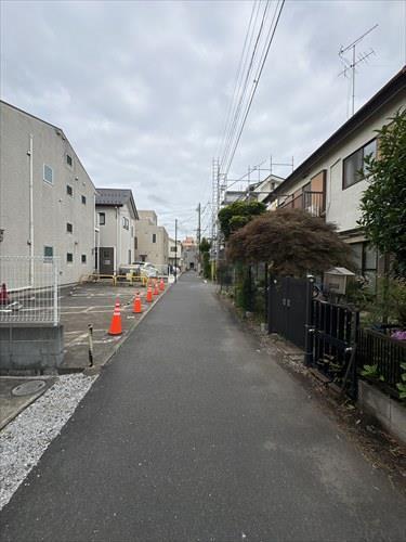 南側前面道路