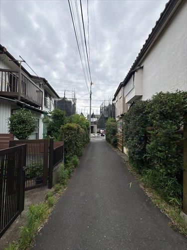 南側前面道路