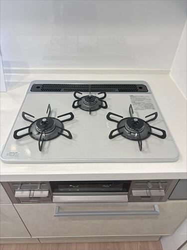 三口コンロ