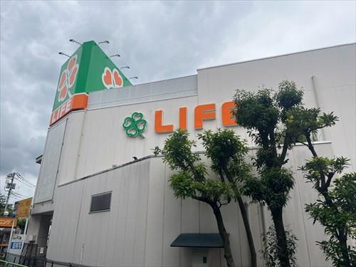 ライフ石神井公園店まで370m