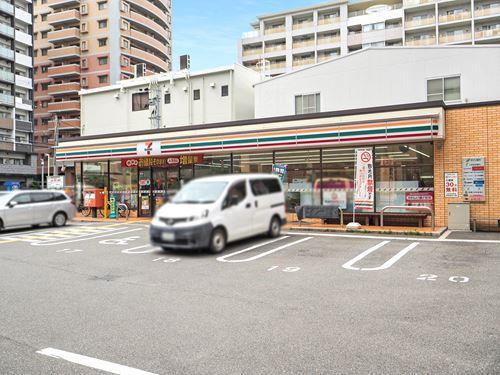 セブンイレブン吹田江の木町店 260ｍ