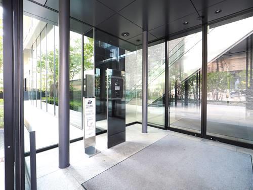 エントランス　オートロック