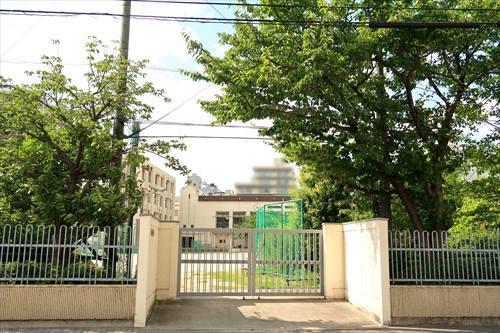 大阪市立中津小学校