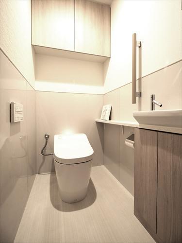 温水洗浄便座トイレ