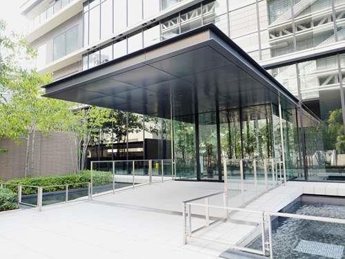 【共用部】エントランスアプローチ