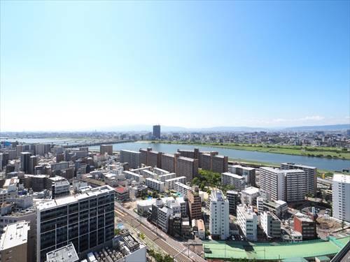 西側バルコニーからの眺望