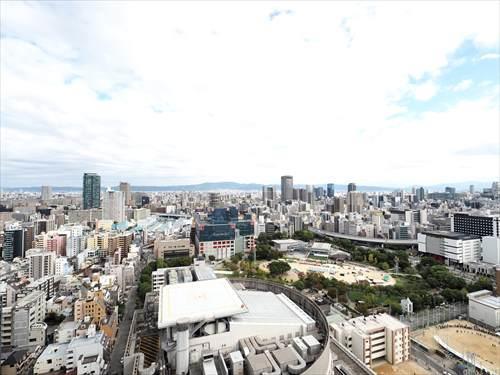 東向きバルコニーからの眺望