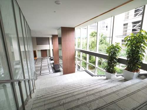 グランドエントランス