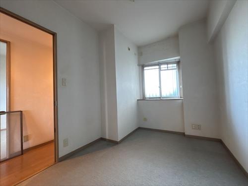 洋室（約4.1帖）