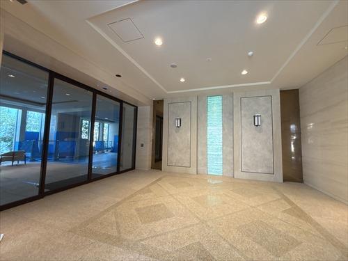 エントランス、風除室