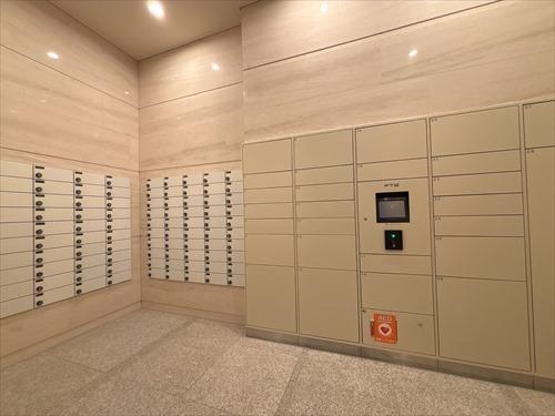 メールコーナー、宅配ボックス