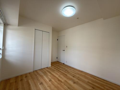 洋室（約6.2帖）