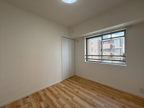 洋室（約5.0帖）