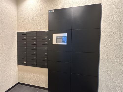 郵便ポスト、宅配ボックス