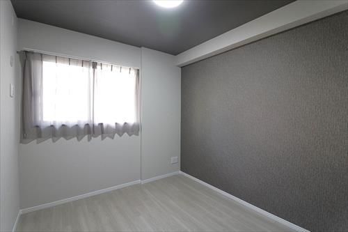 洋室②（約5.1帖）