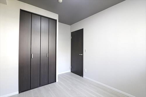 洋室②（約5.1帖）