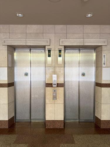 エレベーター
