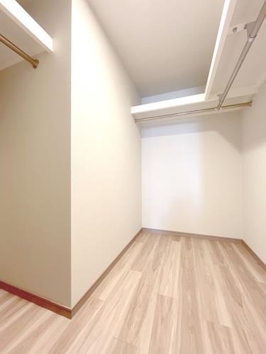 洋室約7.5帖 ウォークインクローゼット