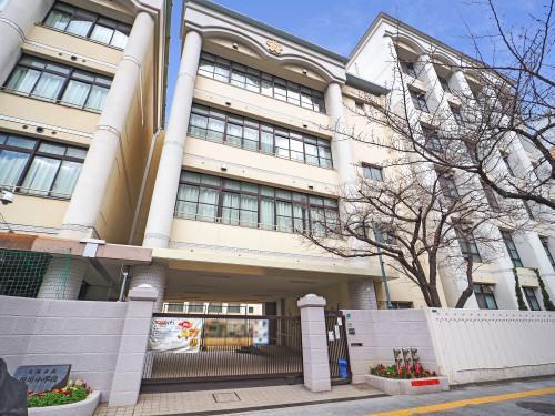 大阪市立堀川小学校まで950m