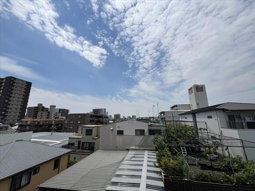 南東向きバルコニーからの眺望